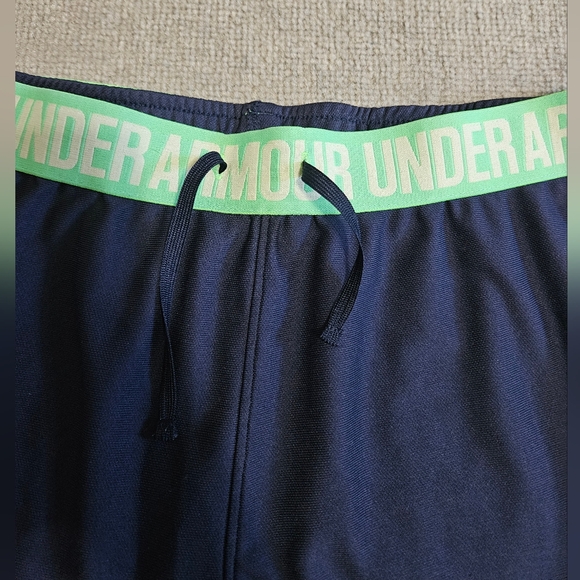 Under Armour shorts - Picture 3 of 5